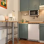 H&h Im Herzen Der Stadt Super Zentral Ruhig Mit Kochnischen Balkon Oder Empore Apartamento Greifswald