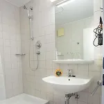 H&h Im Herzen Der Stadt Super Zentral Ruhig Mit Kochnischen Balkon Oder Empore