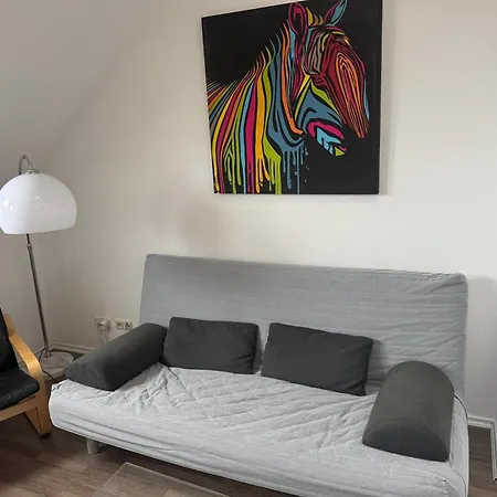 Apartment H&h Im Herzen Der Stadt Super Zentral Ruhig Mit Kochnischen Balkon Oder Empore